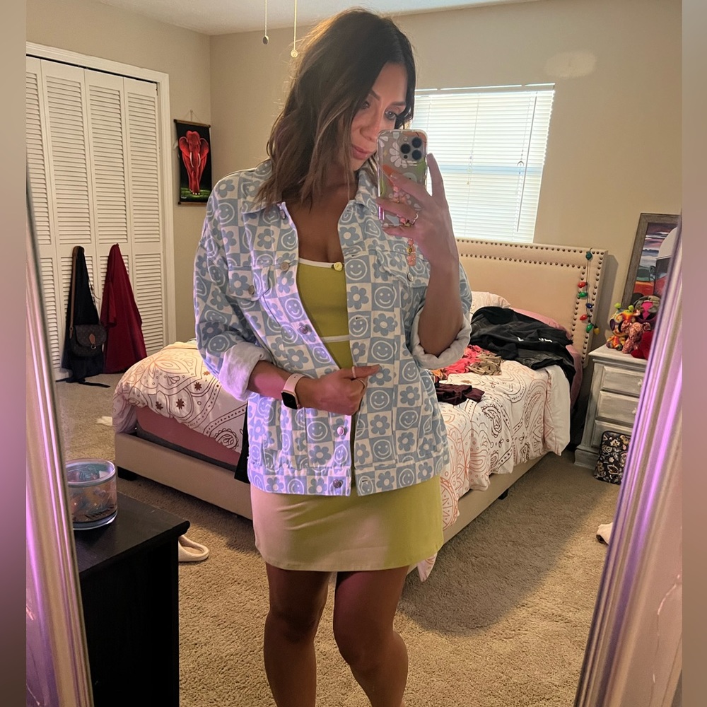 Size L Forever 21 smiley flower jean jacket